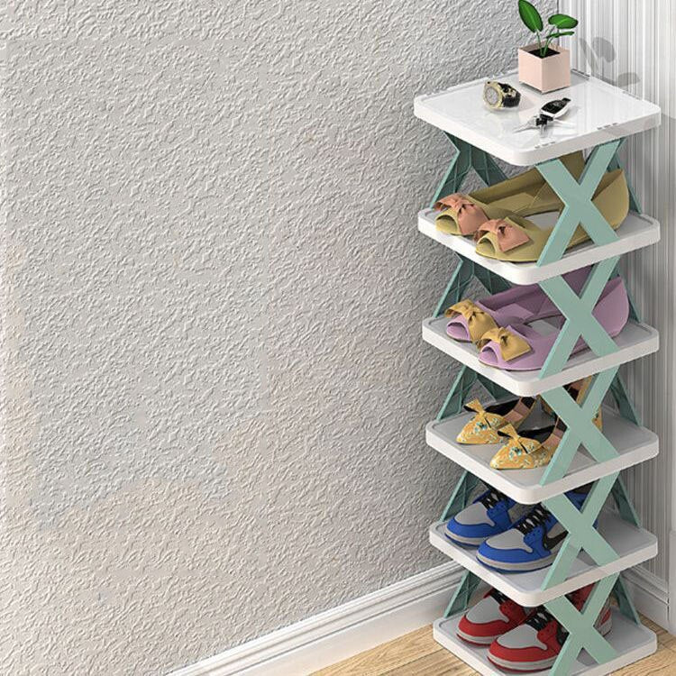 Mehrschichtiges Schuhregal