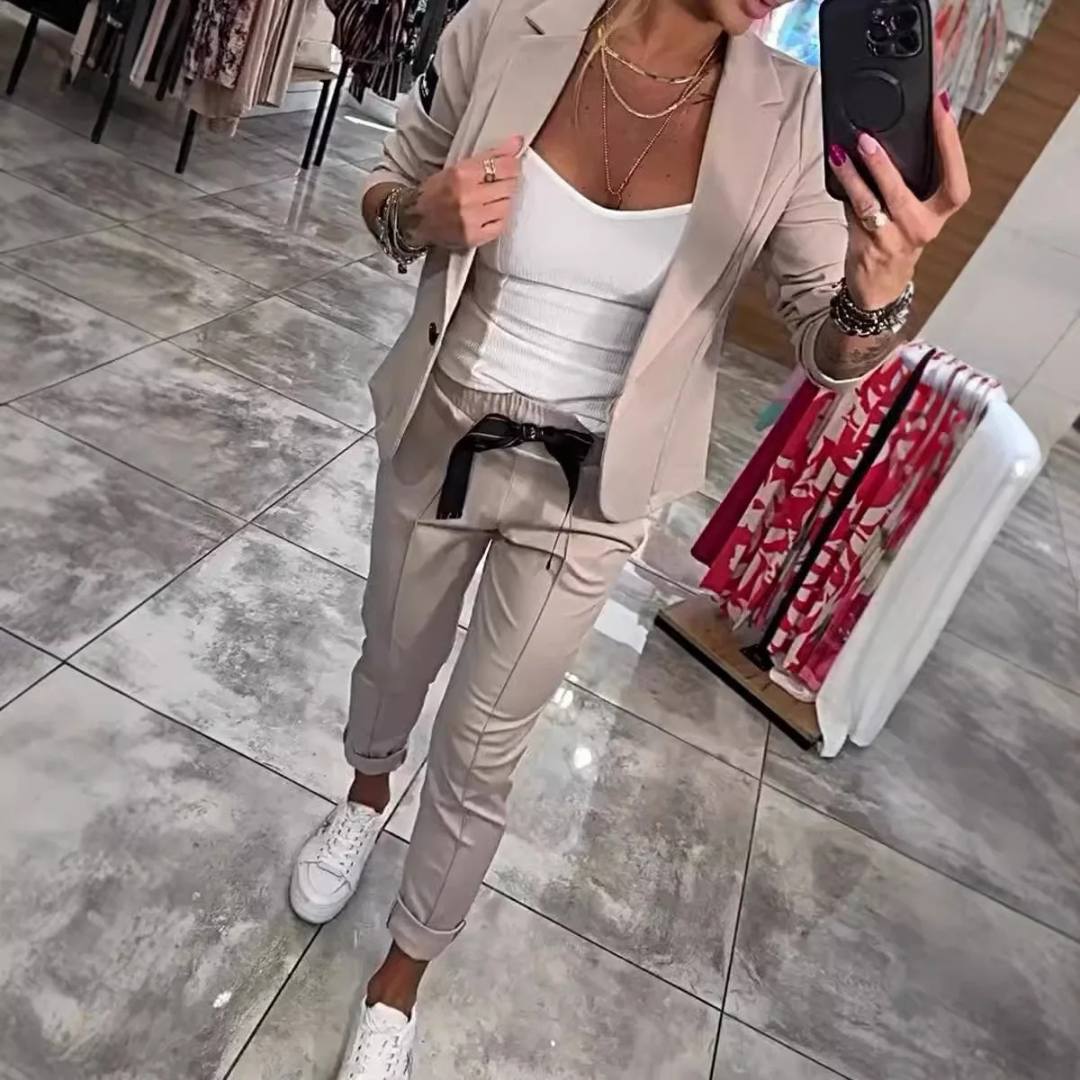 Class™ - Blazer y Pantalon