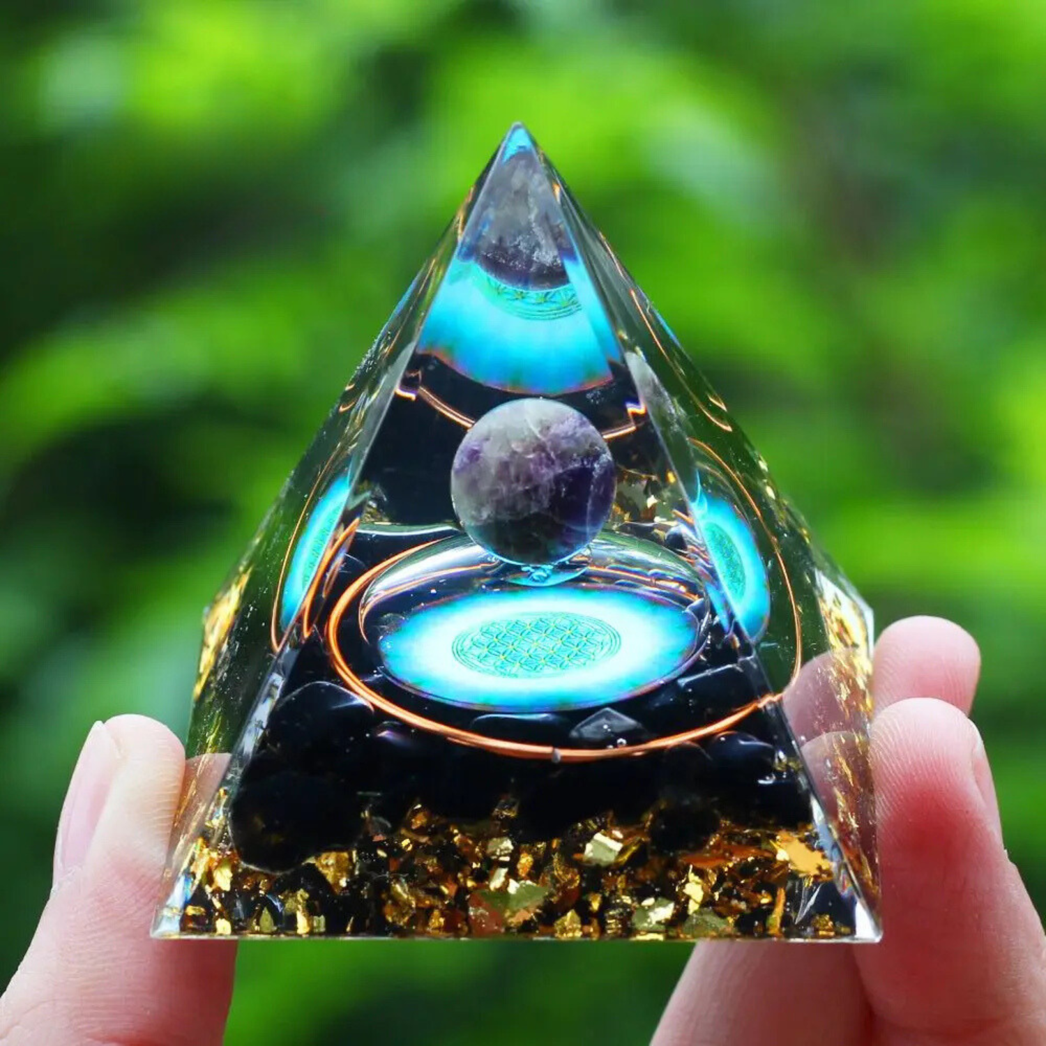 Pyramide der positiven Energie | 1+1 GRATIS